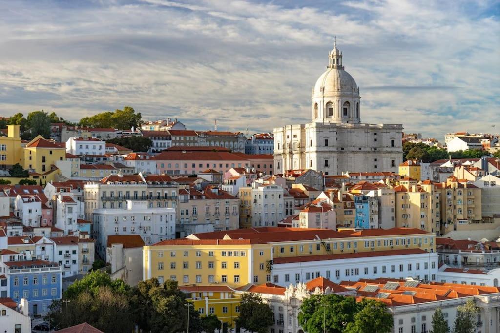River Views @ Barbosa Lisboa